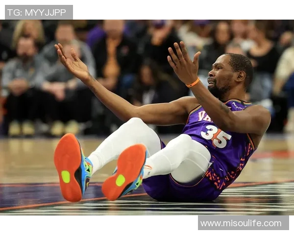 普尔这人能处，末尾送杜兰特罚球打破纪录，只因二人都讨厌格林